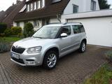 Skoda 1.2 TSI  Joy  1. Hand KlimaAUT* PDC* SHZ*neu INP - Skoda Yeti Joy mit Benzin-Antrieb