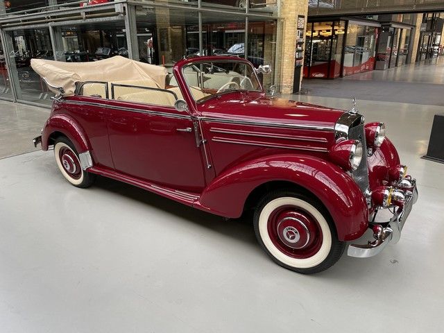 Mercedes-Benz 170S Cabriolet B