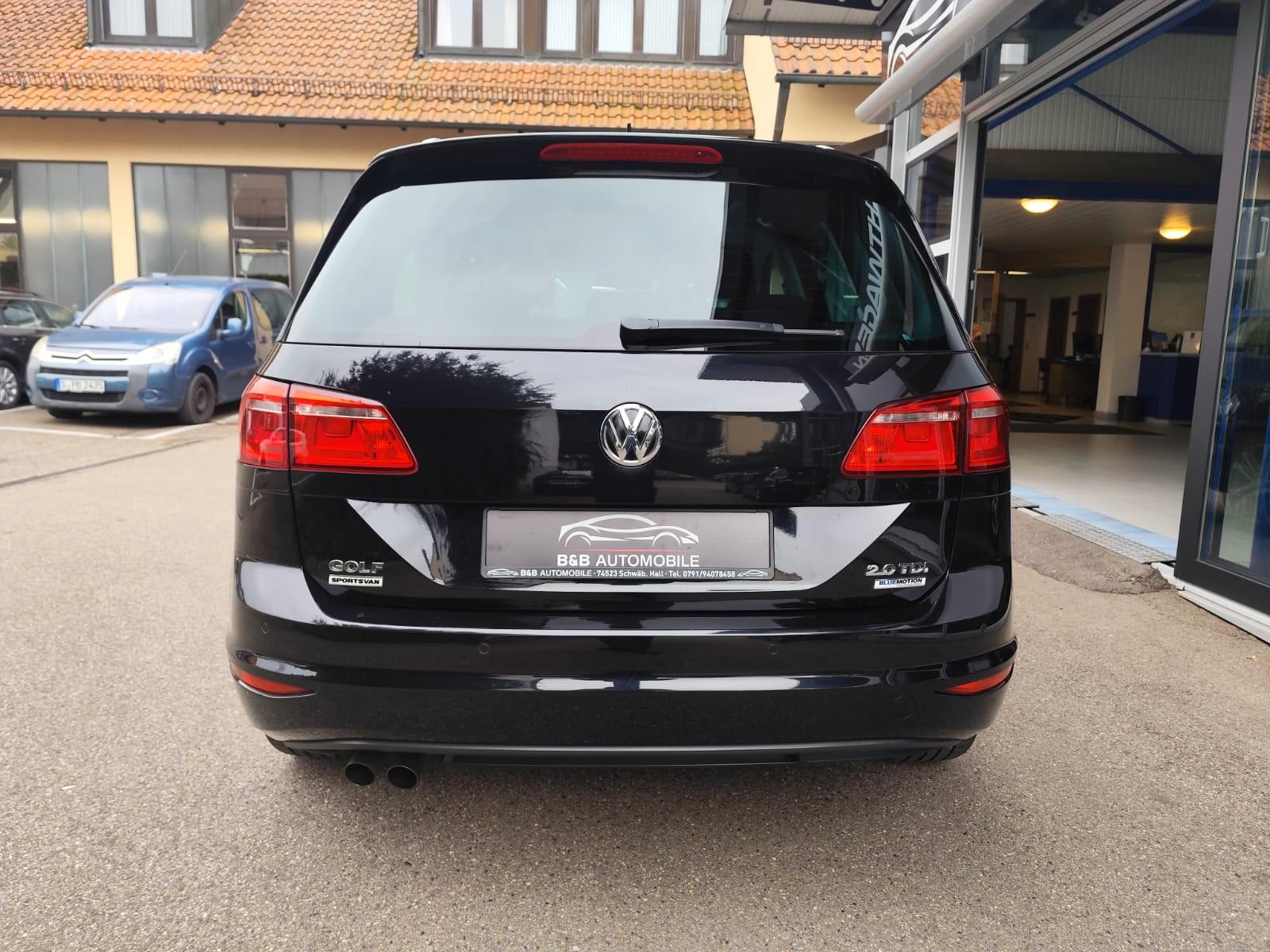 Volkswagen Golf Sportsvan XENON / AHK / PANORAMADACH