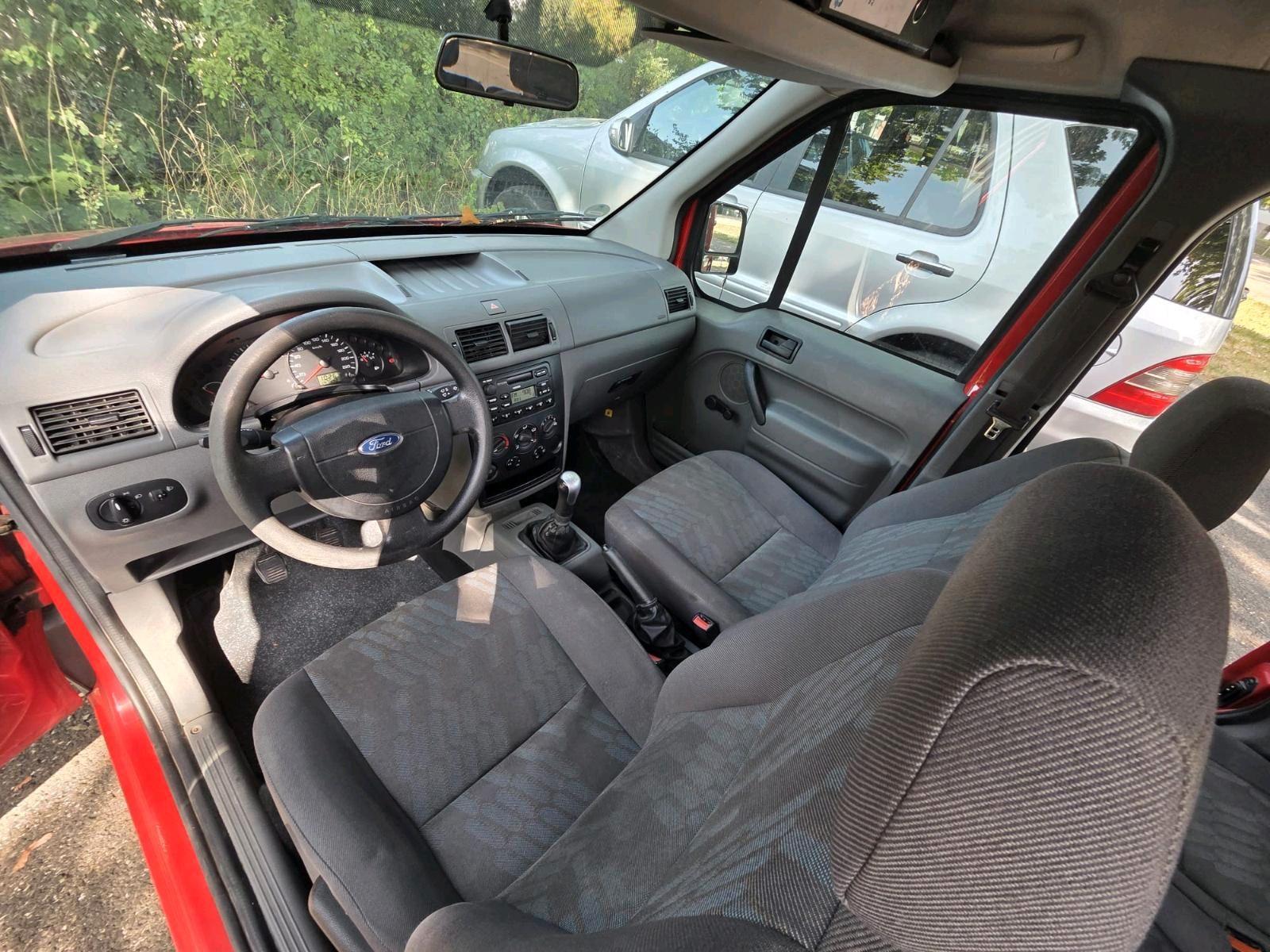 Ford Tourneo 2005 — photo 5