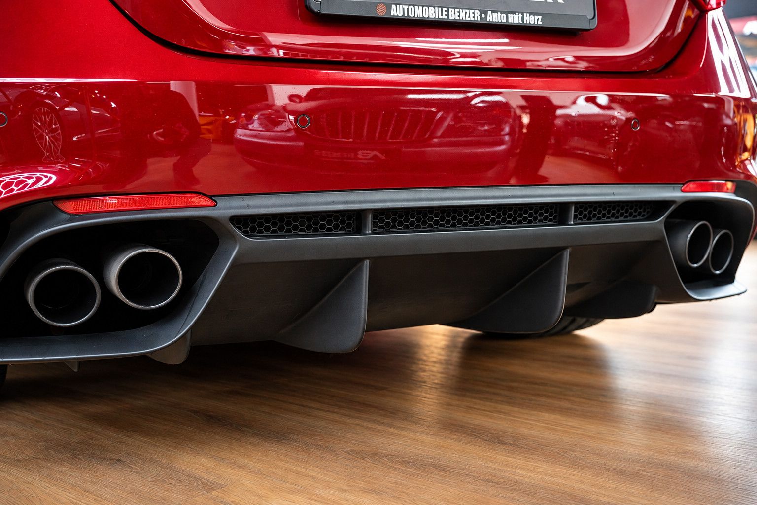 Fahrzeugabbildung Alfa Romeo Giulia Quadrifoglio *Carbon*HarmanKardon*ACC*Kam