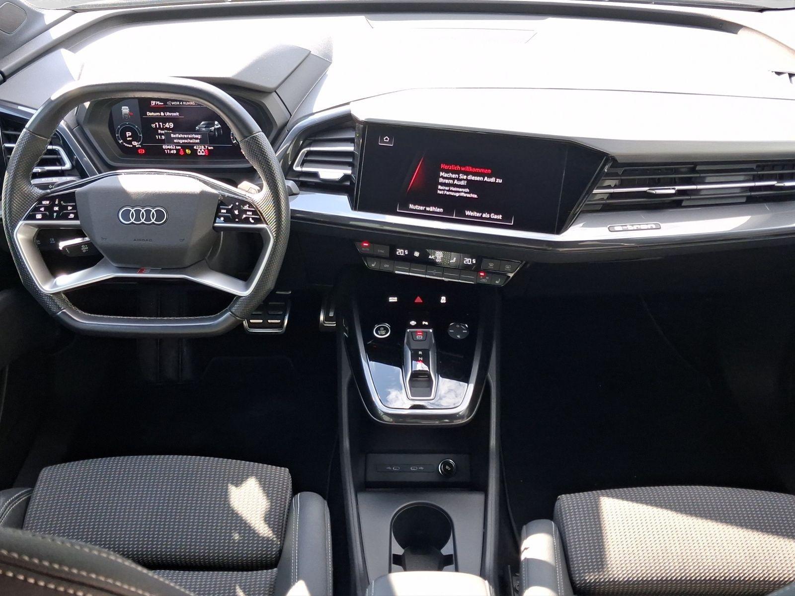 AUDI Q4 E-TRON 35 SPORTBACK S LINE