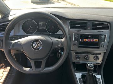 Volkswagen Golf - 12