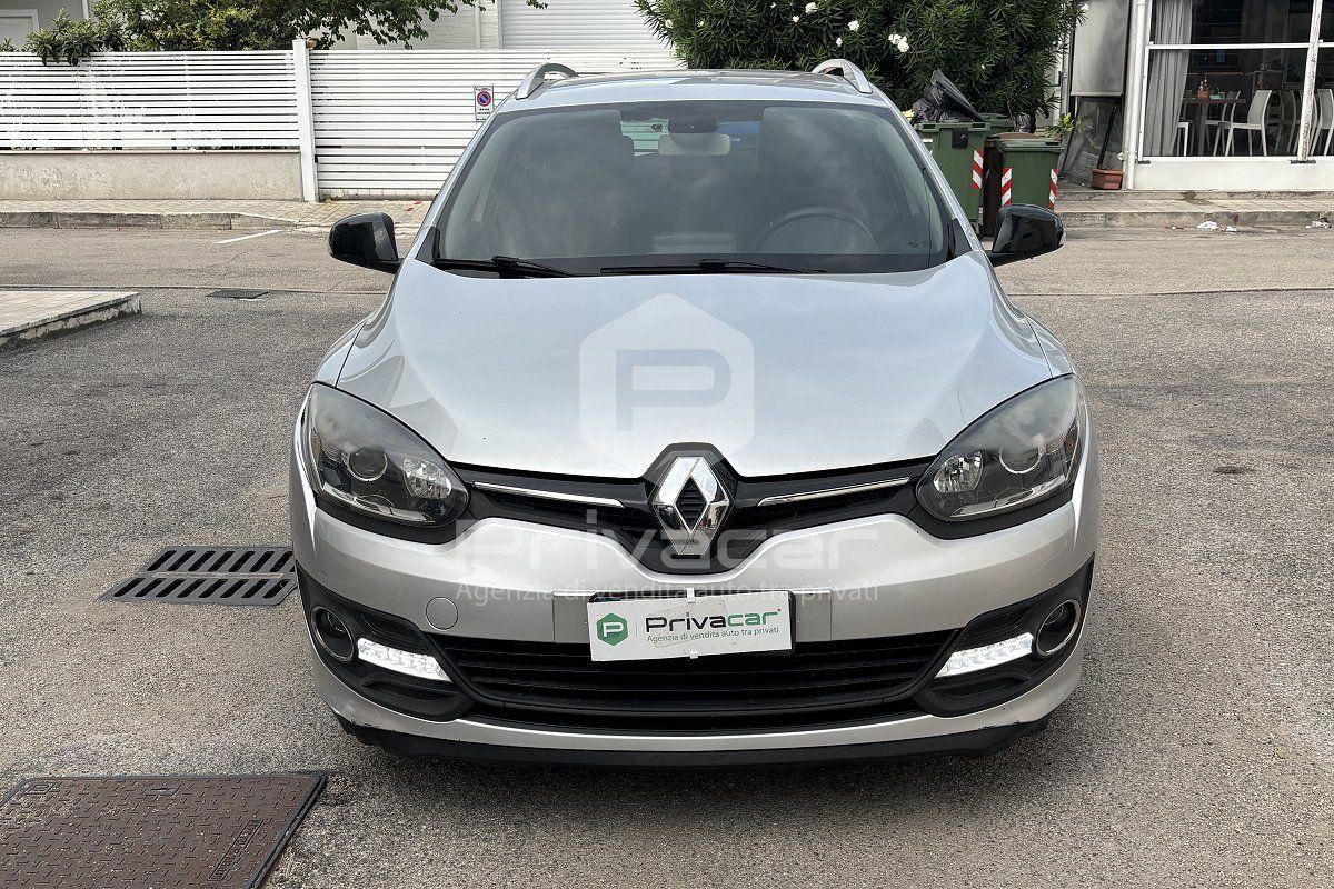 Renault Megane 2015 — rear view