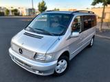 Mercedes-Benz Vito V 220 CDI ! 23000KM ! Autom. Rollstuhl-Lift - Mercedes-Benz Vito aus 2003