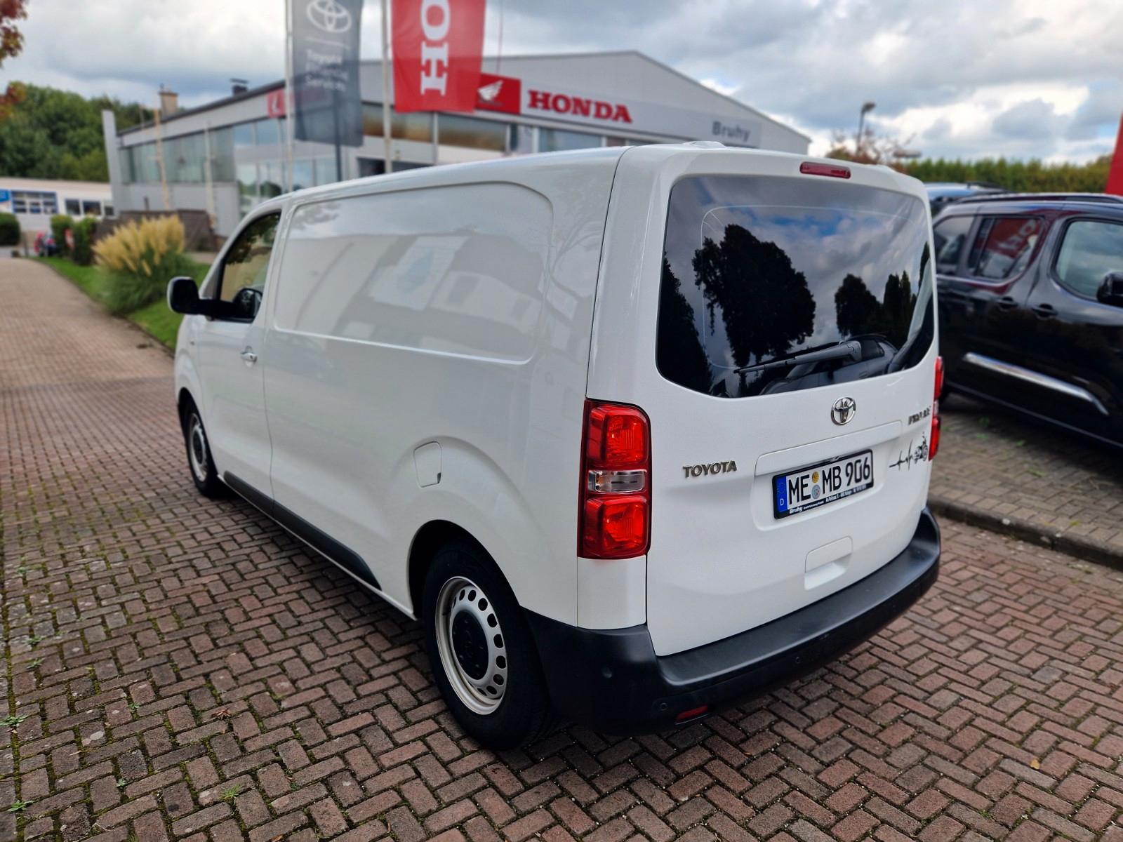 Toyota Proace L1 Kasten Meister PDC V+H Kamera Navi