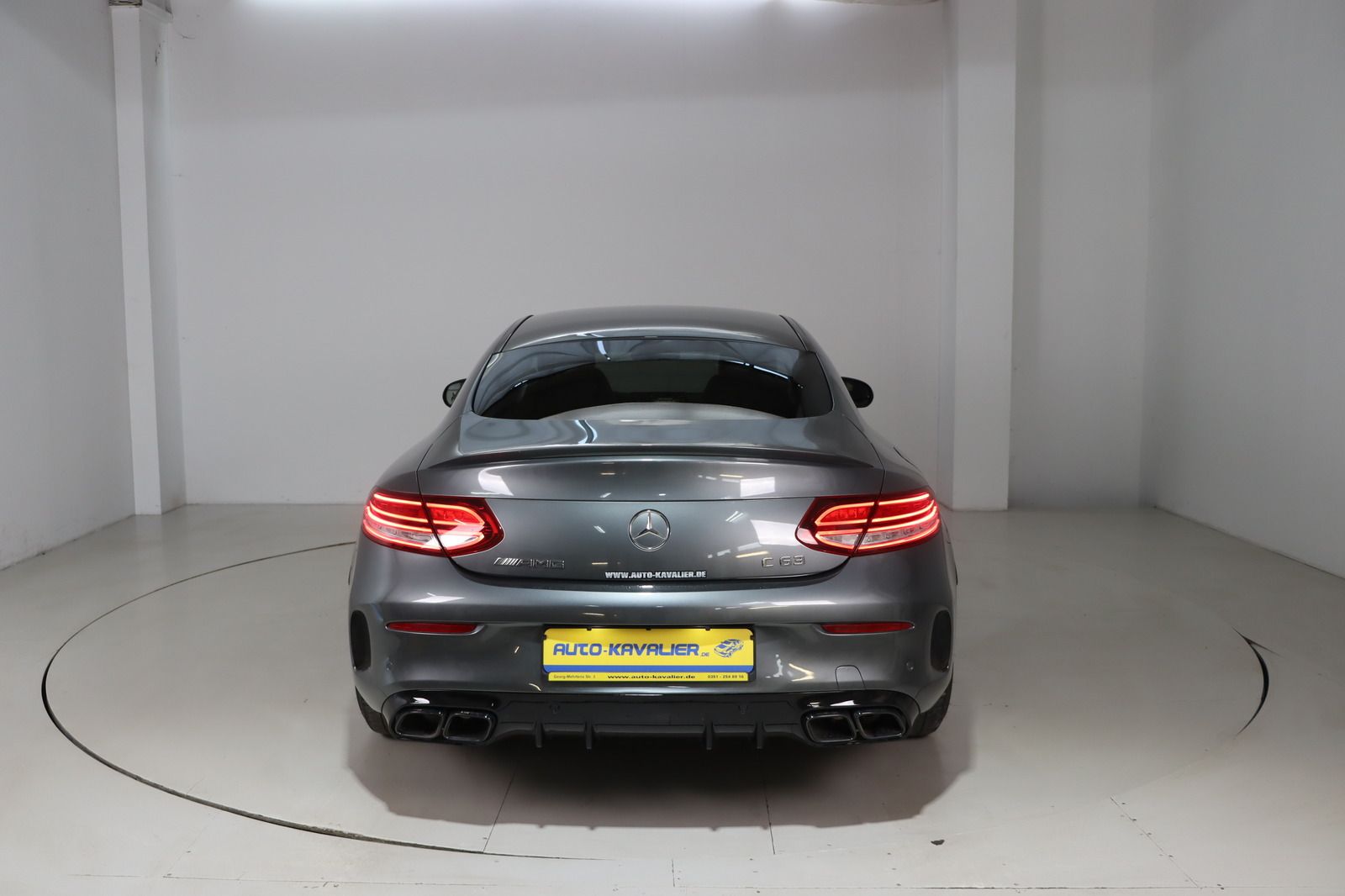 Fahrzeugabbildung Mercedes-Benz C 63 AMG * LED * Airmatic * Memory