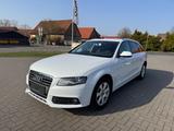 Audi A4 Avant Ambiente 2.Hand ZR WechsNavi TÜV-AU NEU - gebrauchte Audi A4 aus dem Jahr 2011