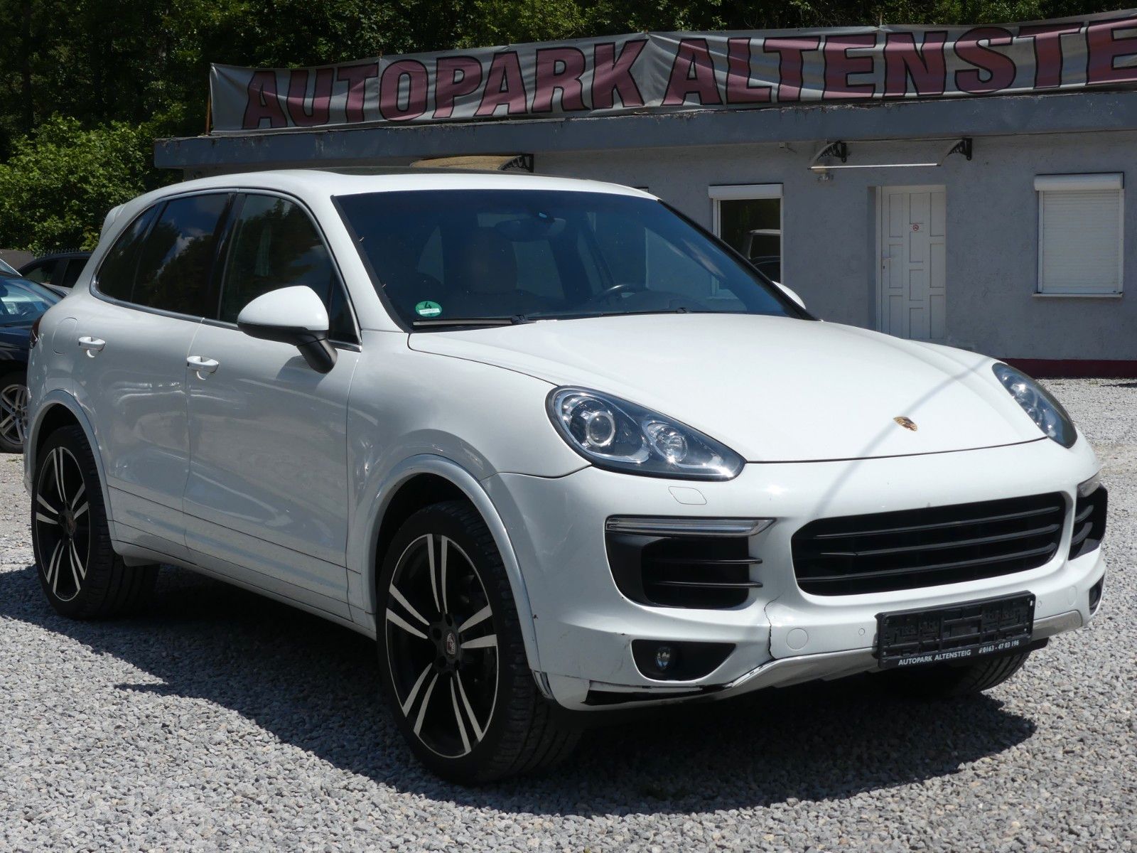 PORSCHE Cayenne Diesel Platinum Edition Panorama