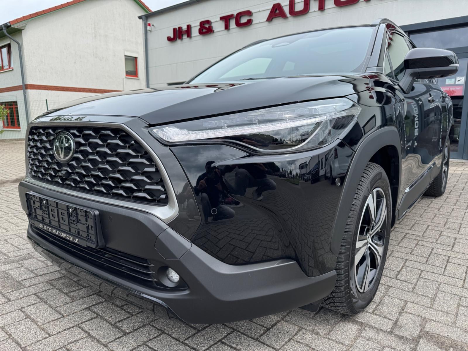 Toyota Corolla Cross Hybrid AWD/ACC/LED/DAB/AHK/360°
