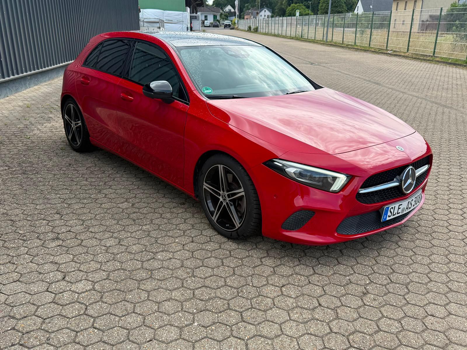Mercedes-Benz A 250 4Matic, Progressive, 360°, Panorma, Standh