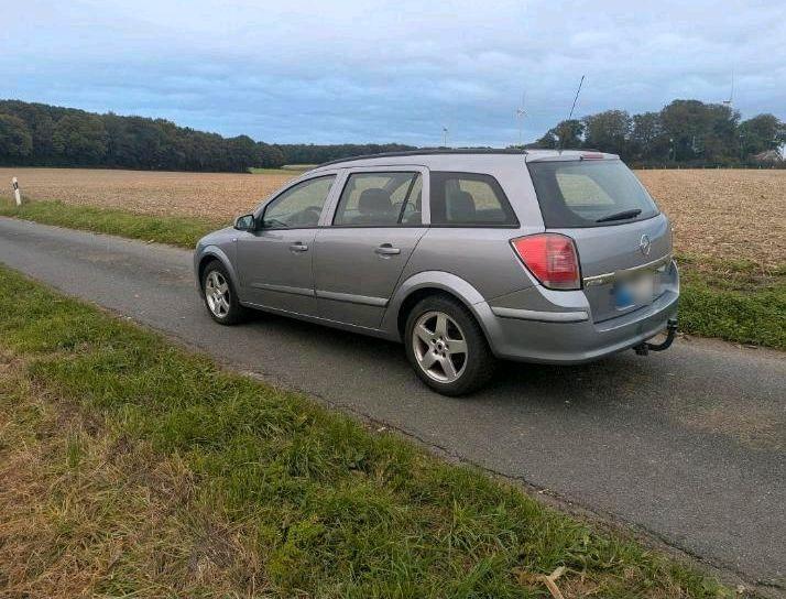 Opel Astra 2005 — engine