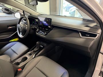 Toyota Corolla - 12