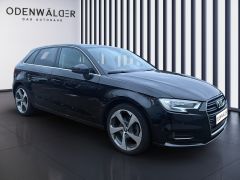 AUDI A3 Sportback 1.5TFSI Rückfahrkamera PDC vo+hi