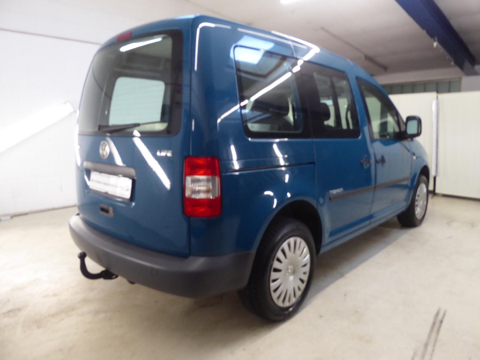 Volkswagen Caddy 2010 — engine 1.390 cm³, 80 HP (59kW)