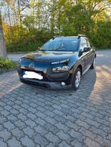 Citroën C4 Cactus PureTech e-THP 110 Live Live - Citroën C4 Cactus: Live