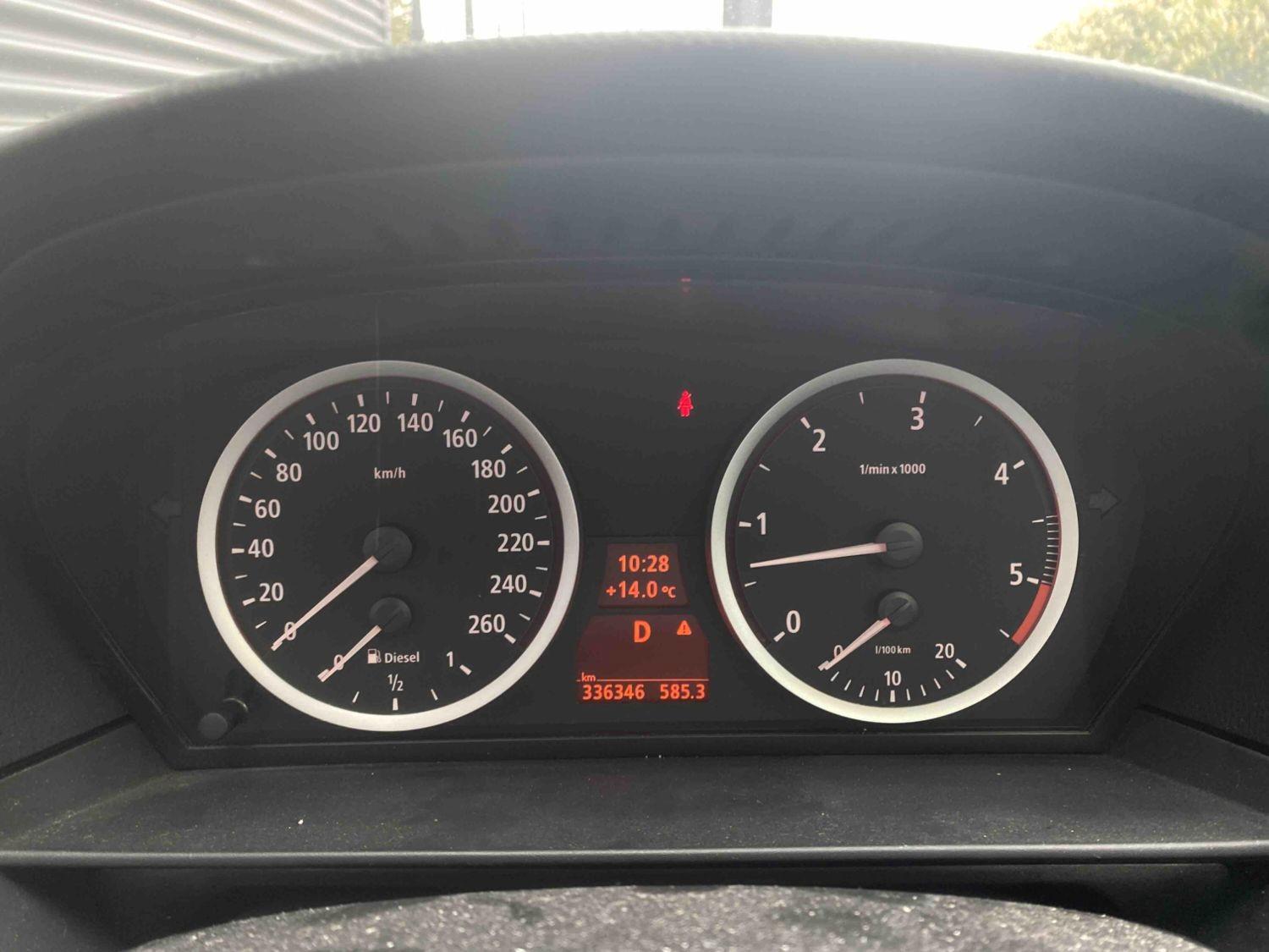 BMW 525 2006 — photo 7
