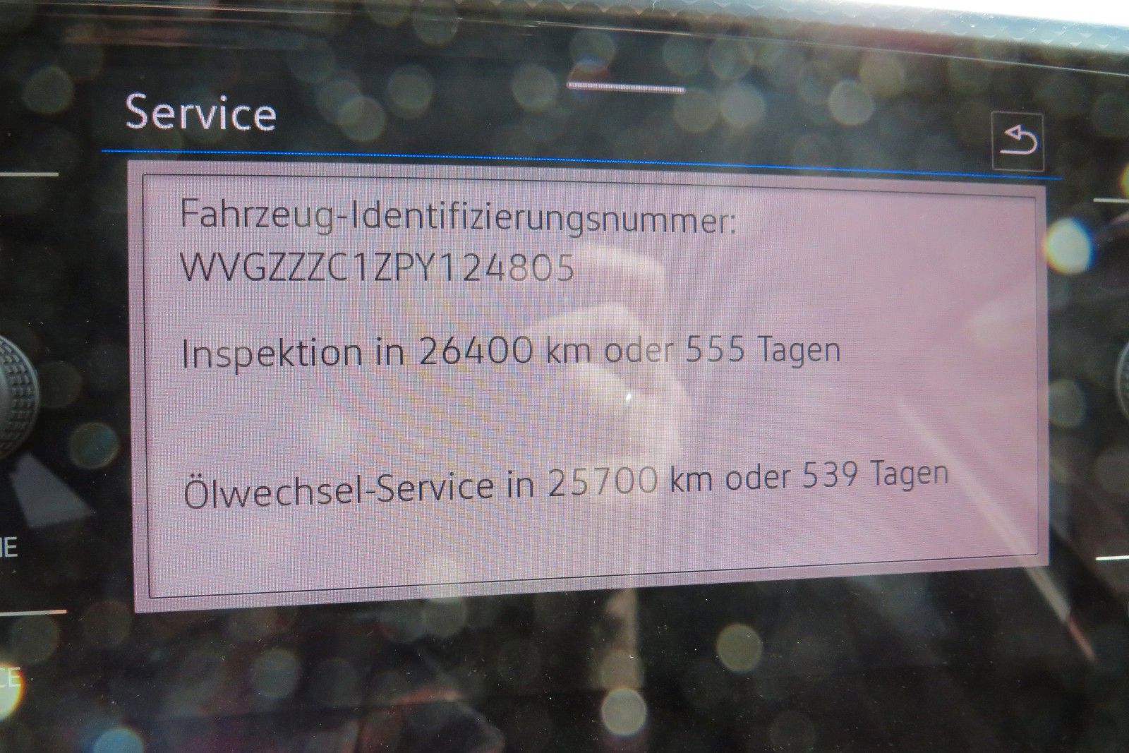 Fahrzeugabbildung Volkswagen T-Cross Life LED SPORT-PAKET SITZH. NAVI APP