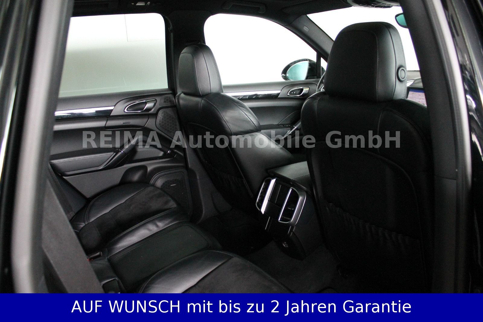 Fahrzeugabbildung Porsche Cayenne 3,0 Diesel Platinum Edition,Sport Chrono