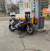 Aprilia RSV4 Factory Time Att. | Garantie | Reifen Neu | - Offers