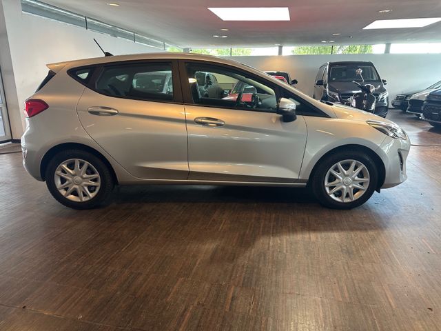 Fahrzeugabbildung Ford Fiesta Cool & Connect*SPUR*TEMPOM.*KLIMA*CarPlay