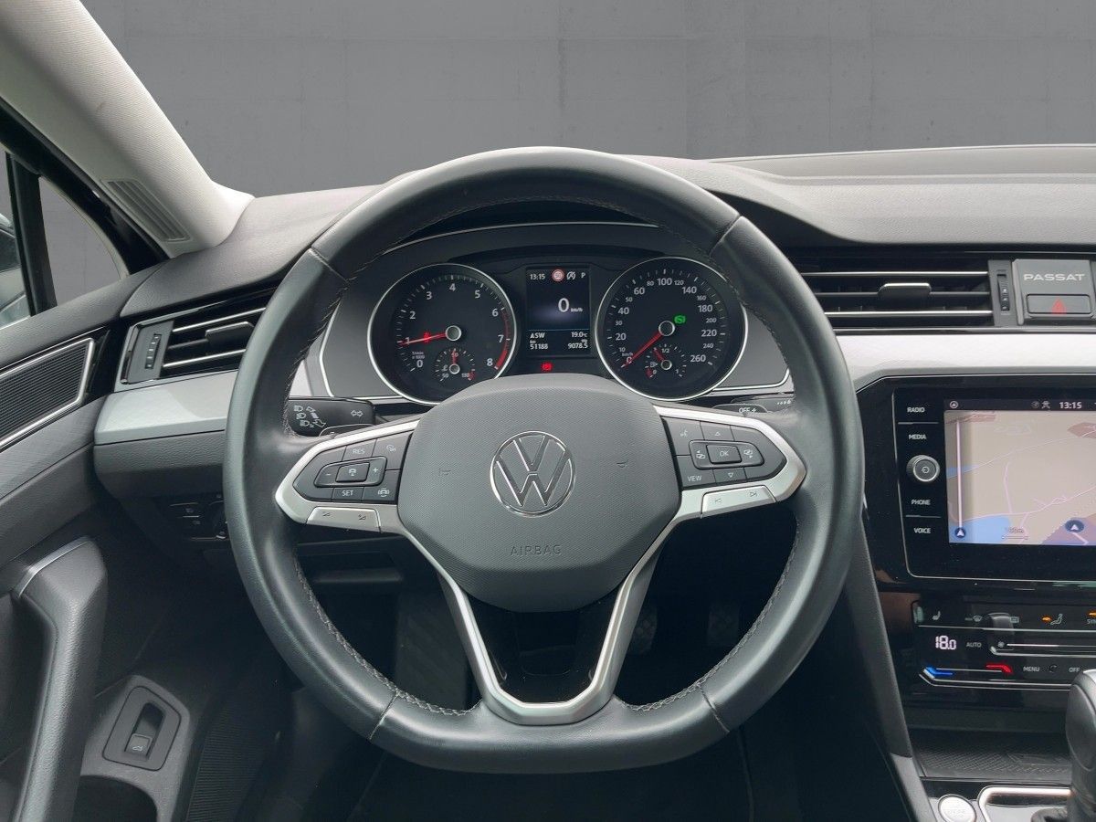 Volkswagen Passat Variant - Bild 10