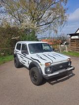 Lada Niva 4x4 LPG/Benzin - Lada aus 2015