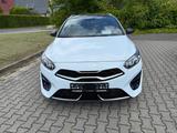 Kia Ceed SW GT-Line Technik Performance GD/18"/Onlin - Kia: Performance