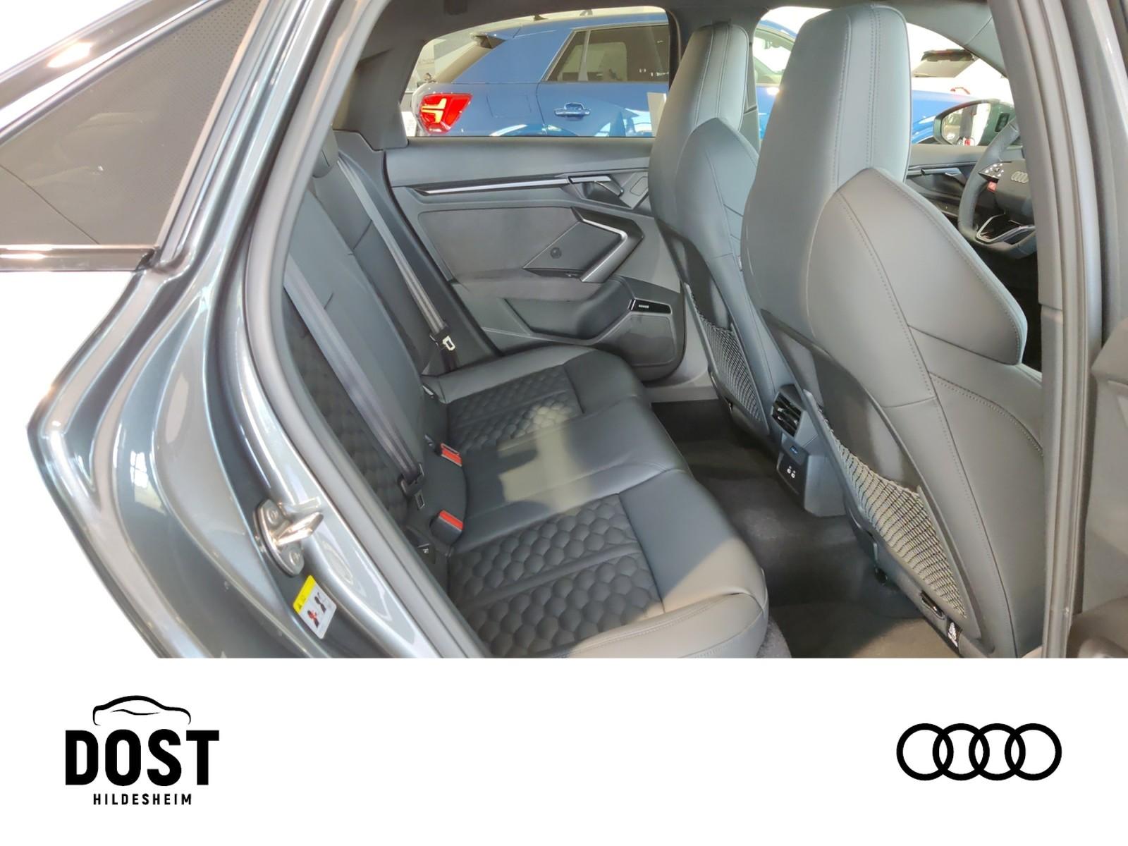 Audi RS 3 Limousine S tronic PANO+NAVI+LEDER+ABGAS