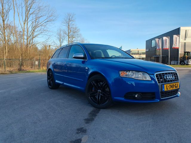 Audi S4 4.2 V8 Quattro tiptronic Avant