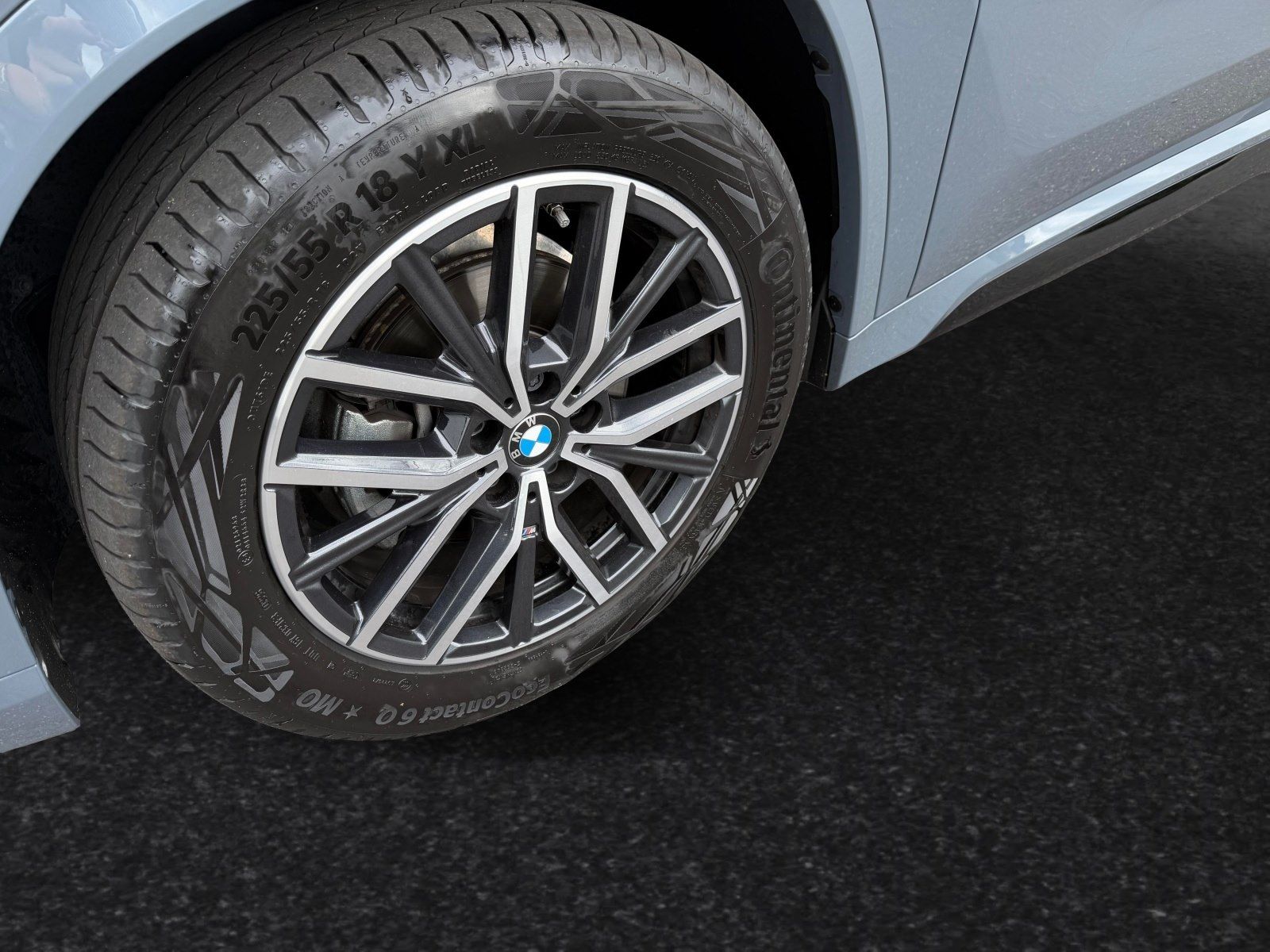 BMW X1 sDrive20d M Sportpaket HK HiFi DAB LED AHK foto 3