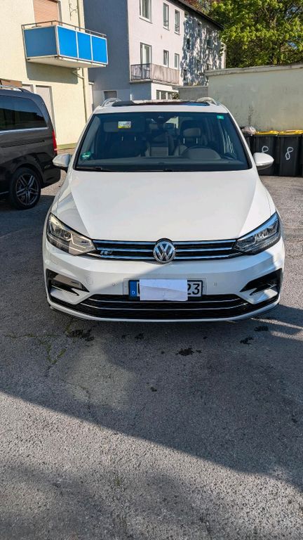 Image of Volkswagen Touran