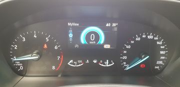 Fahrzeugabbildung Ford Focus Lim. ST-Line