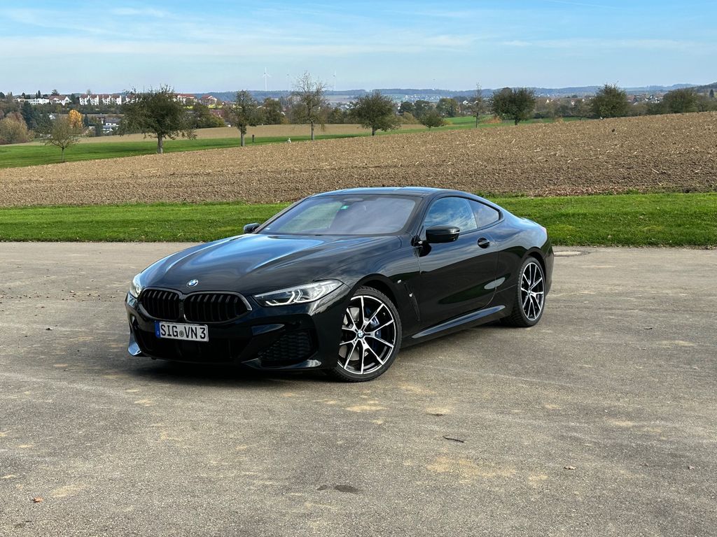 BMW 840