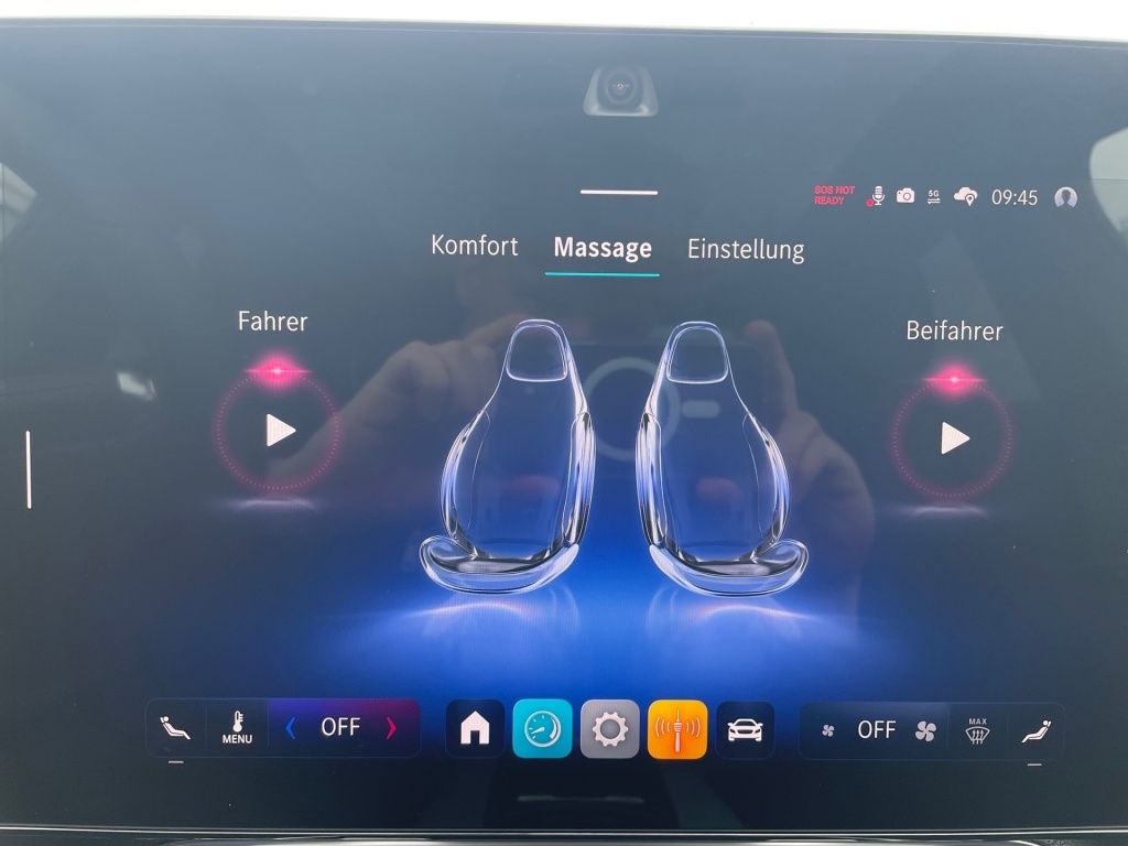 Fahrzeugabbildung Mercedes-Benz CLA 180 +PROGRESSIVE+NIGHT+AHK+MULTIBEAM+KEYLESS