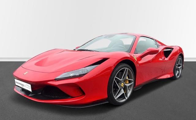 FERRARI F8