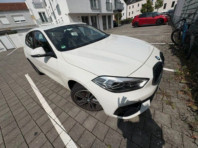 Image of BMW 118