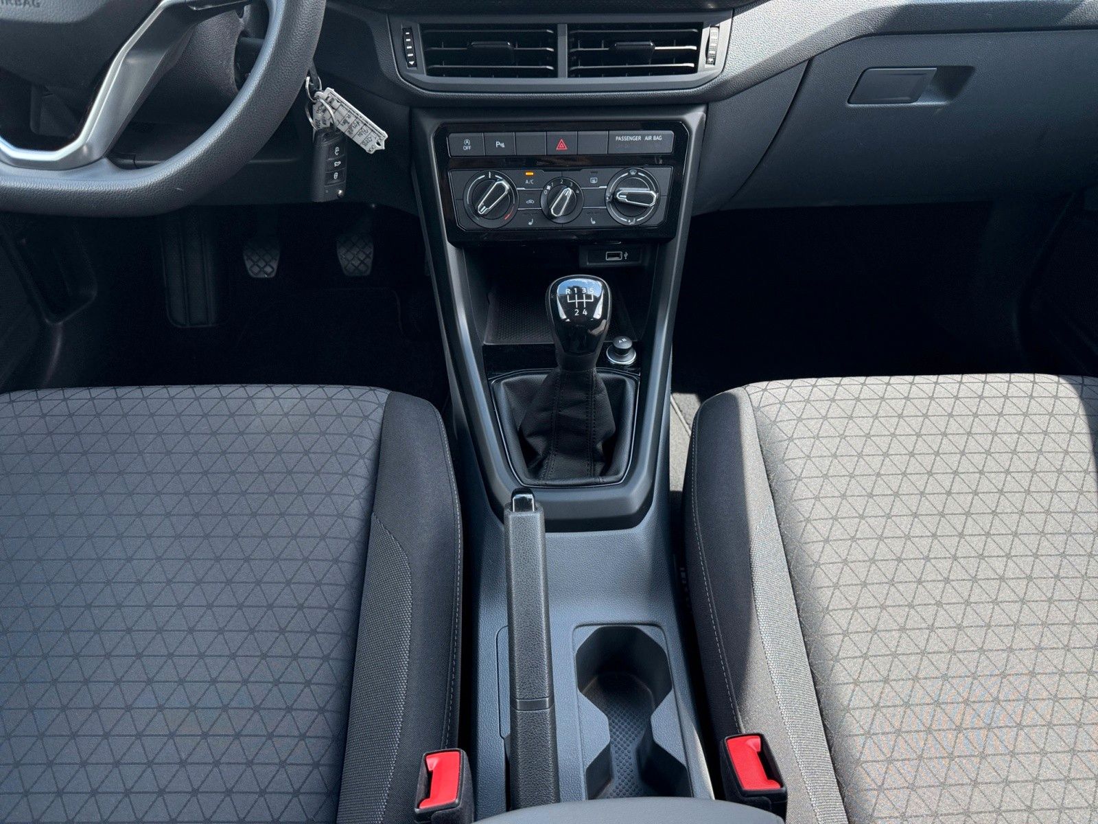 T-Cross Life Sitzheizung AHK Bluetooth PDC