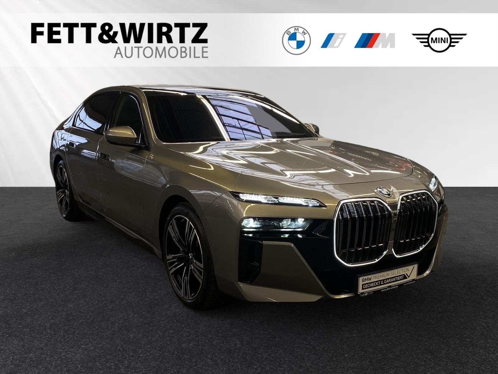BMW 750 e xDrive M Sport|TV-Fond-Entertainment