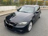BMW 325d Touring - 6 Zylinder, M Paket, Leder, AHK - BMW 325 in Nürnberg