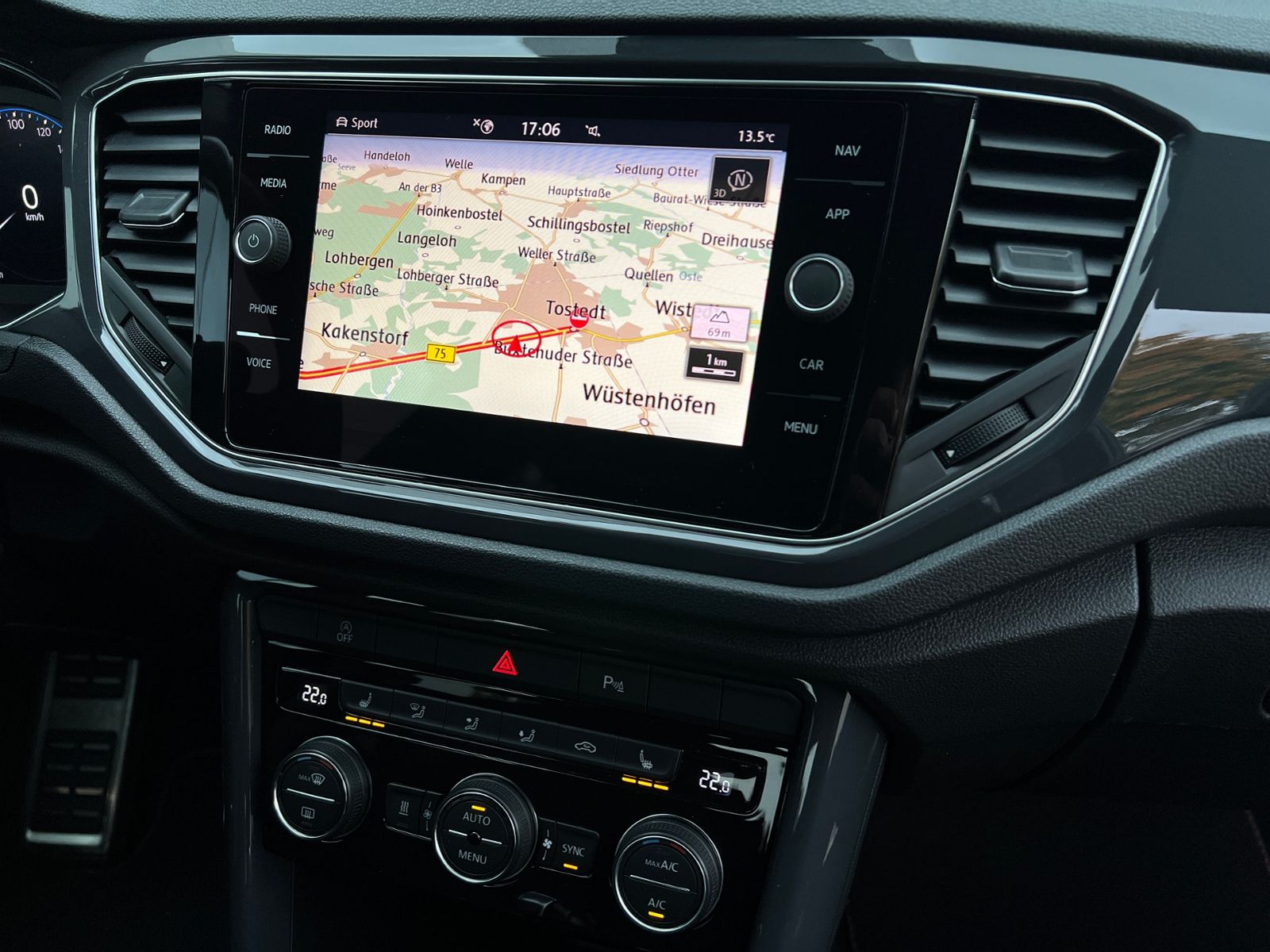 Fahrzeugabbildung Volkswagen T-Roc Sport 2.0 TSI DSG 4MOTION *Standhzg.,Activ