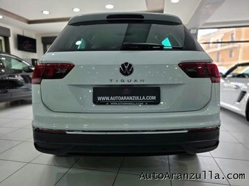 Volkswagen Tiguan - 5