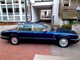 Jaguar Daimler Vanden Plas lang* 1.Hand, *Motor 600 km - Jaguar Daimler aus 2001