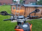 KTM Duke 690