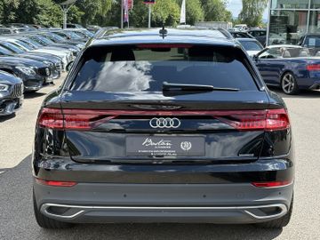 Audi Q8 - 5