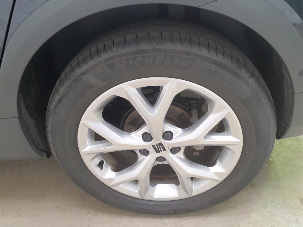 SEAT Arona FR-Line 1.5 TSI RFK*PDC*Tempo*Klima*NAV