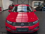 Volkswagen Passat Variant 2.0 TDI SCR DSG Business 8-fach - Volkswagen: Passat B8
