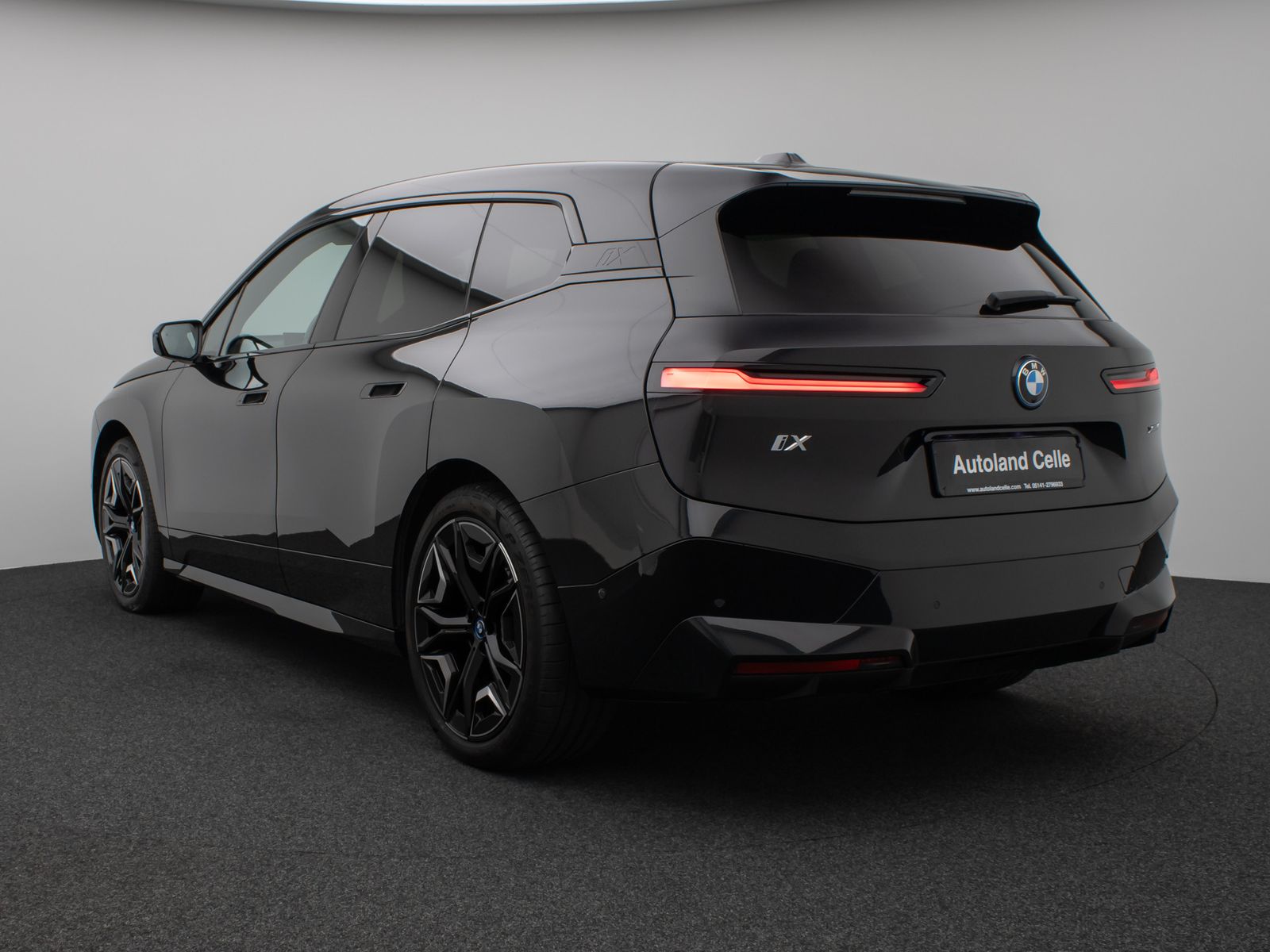 Fahrzeugabbildung BMW iX xD40 Sport 360°Laser H/K DAB AHK ACC 22Zoll