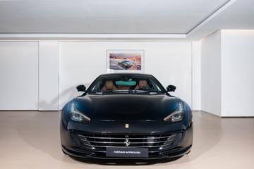 صورة 2 لـ 2020 Ferrari GTC4LUSSO