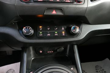 KIA Sportage - 12